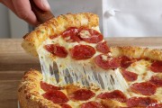 A pizzeria owner in Krasnoyarsk has been told off for not paying alimony